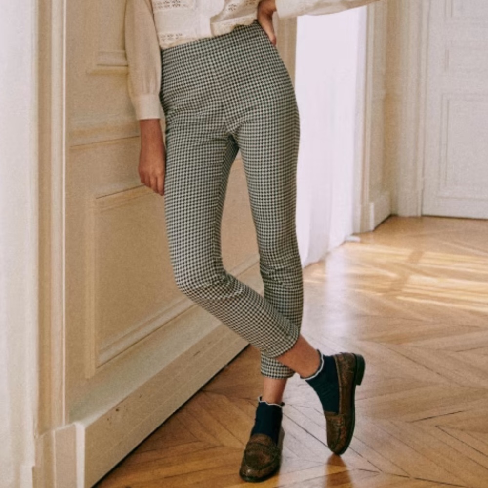 Sézane - Clara - Black and White Houndstooth Slim Pants